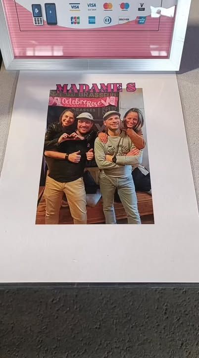 ÉTINCELLANTE 2025 🎗️💘🎗️💘Prêt pour une belle matinée ensoleillée ☀️Même si vous ne courrez pas, passez nous faire un bisous et boire un café ou plus si affinité 😉@association.madame.s au service de @association.ma.parenthese 🎗️💘#barephemere #buvette #barsolidaire #barassociatif #standprevention #fucklecrabe